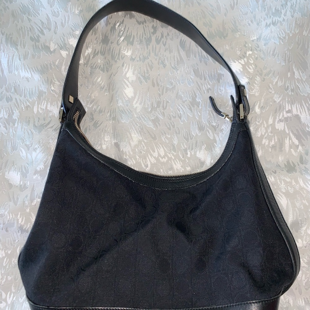 Purse - Picture 2 of 2